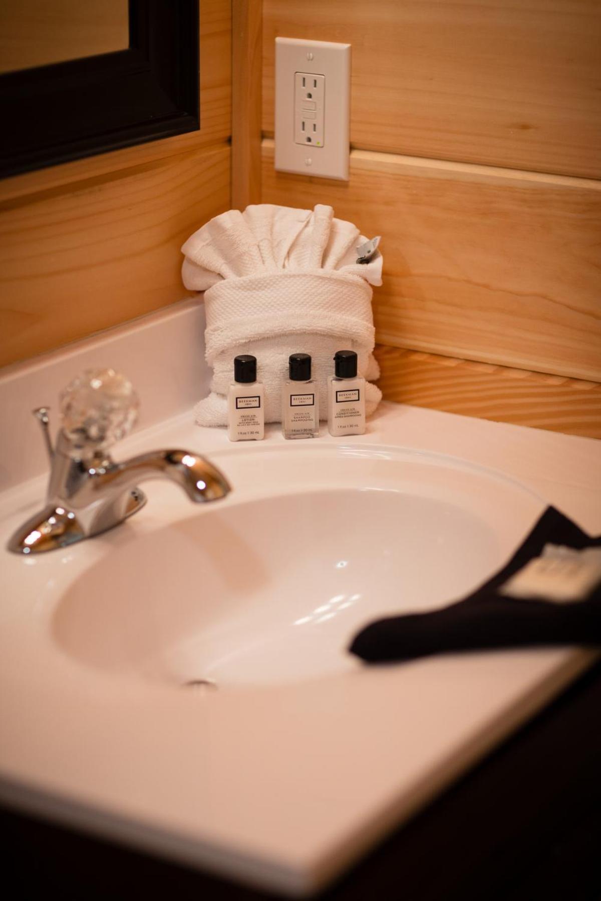 Villa Bear Clubhouse Hot Tub, 1Mile From The Parkway, 900 In Free Tickets! Pigeon Forge Exterior foto