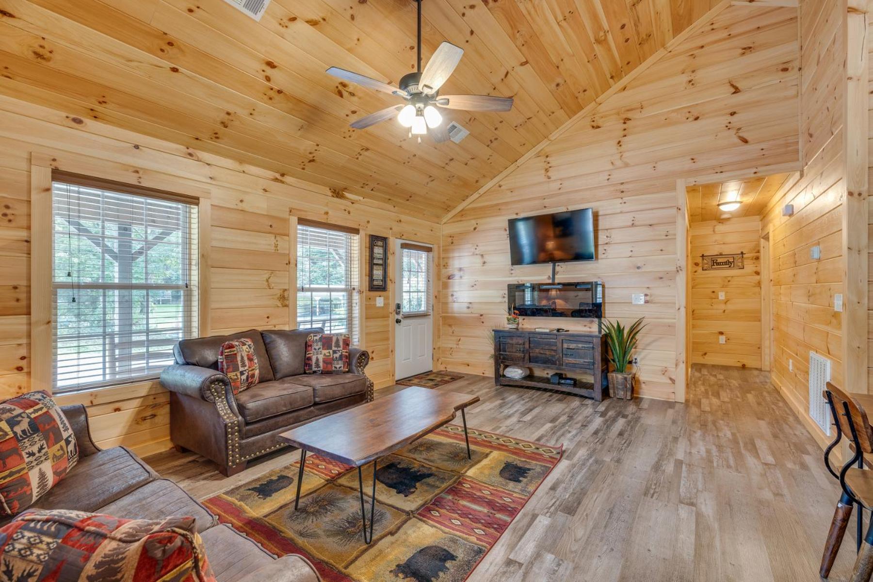 Villa Bear Clubhouse Hot Tub, 1Mile From The Parkway, 900 In Free Tickets! Pigeon Forge Exterior foto